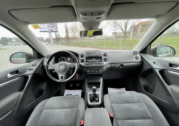 Volkswagen Tiguan cena 54900 przebieg: 153000, rok produkcji 2011 z Warka małe 379